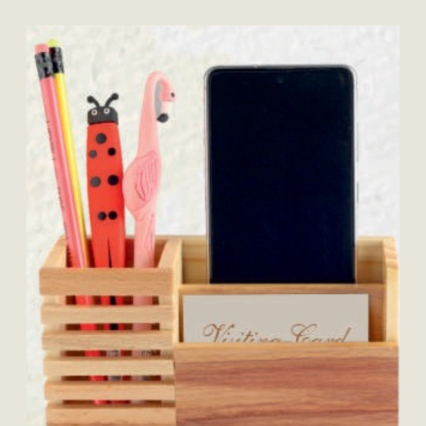 Natural Wooden Pen Stand