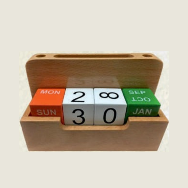Natural Wooden Pen Stand
