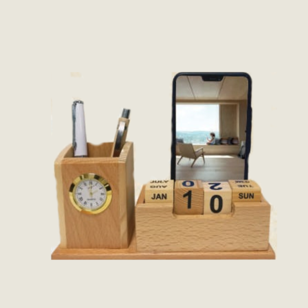 Natural Wooden Pen Stand
