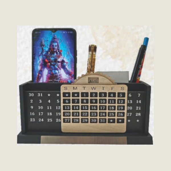 Black Wooden Pen Stand