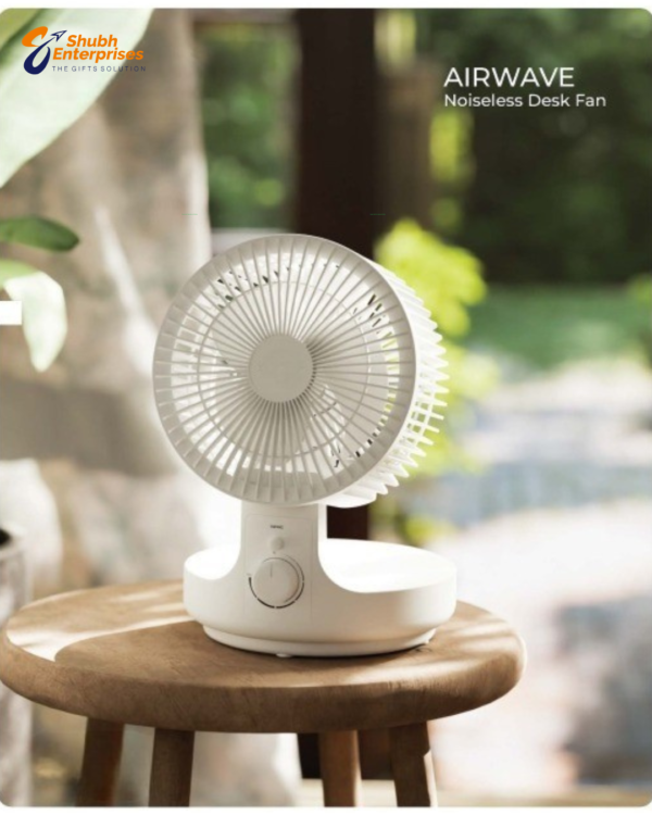 AIRWAVE Noiseless Desk Fan